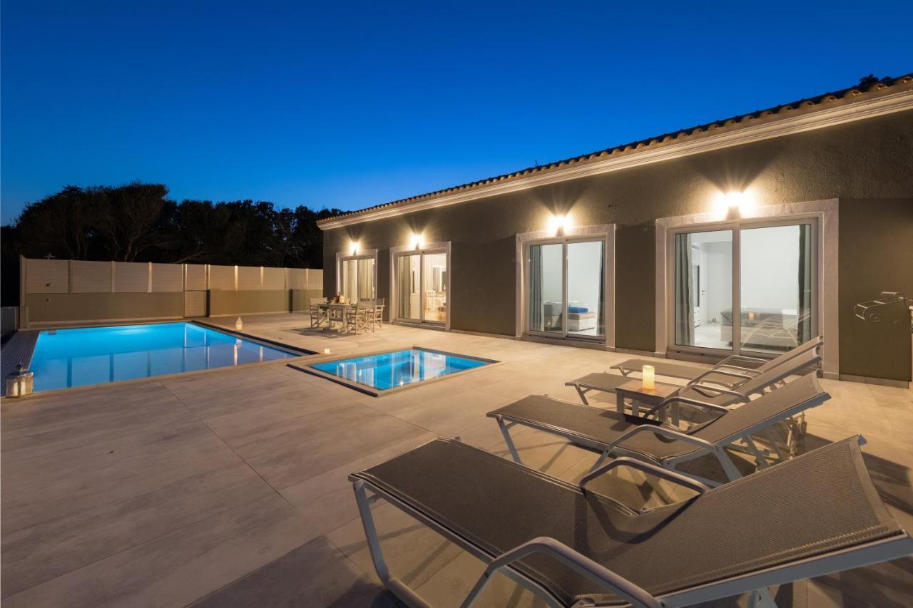 Villa Alonaki Bay Halikounas 外观 照片