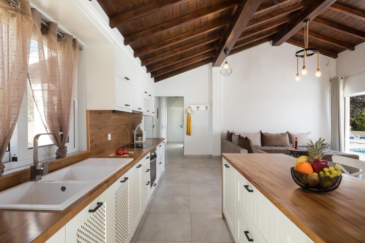 Villa Alonaki Bay Halikounas 外观 照片